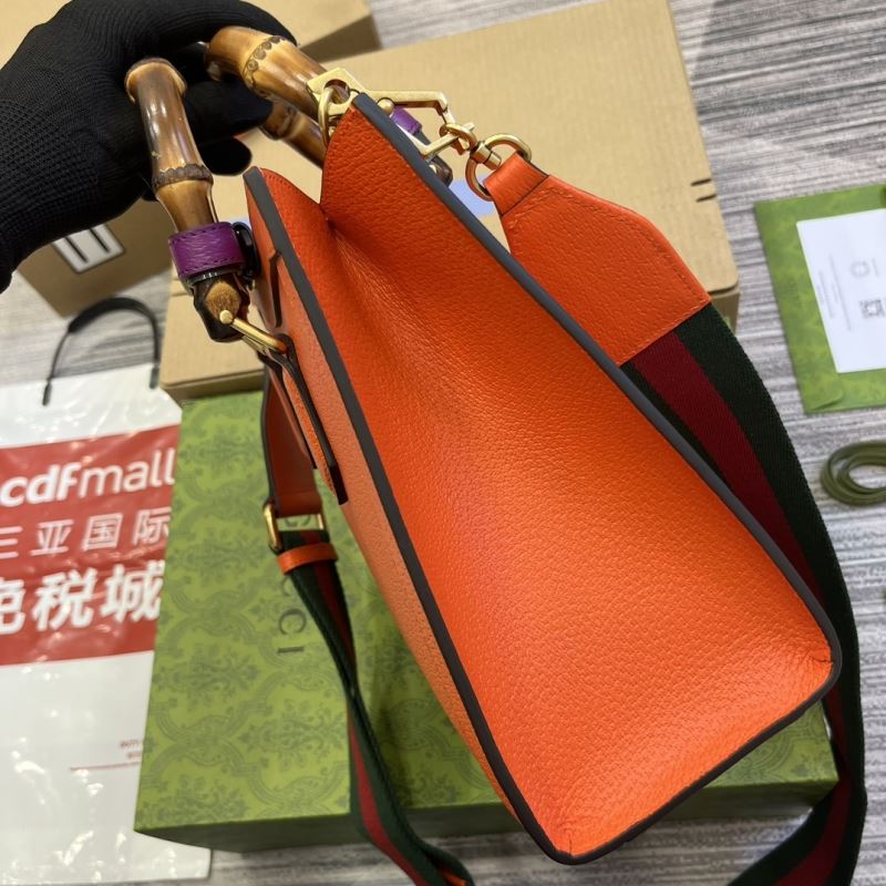 Gvc*1 tote bags